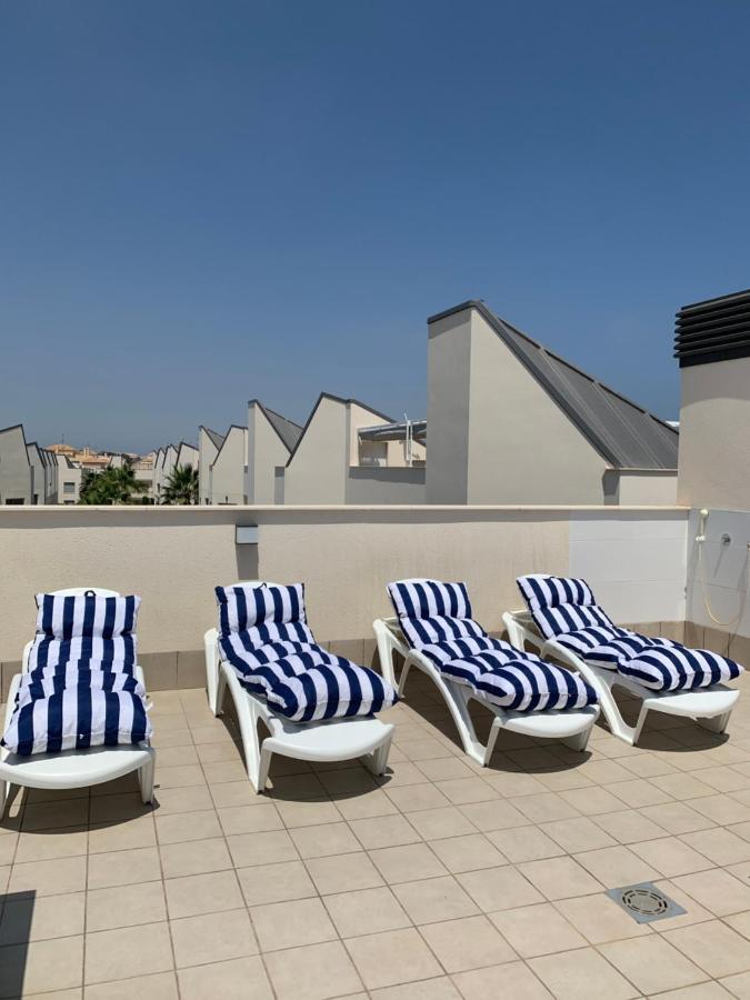 Con Solarium Amalia Ferienhaus Torrevieja